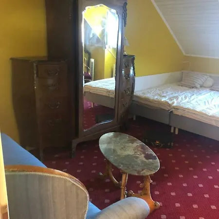 公寓 Historisch Mobliertes Schlossappartment